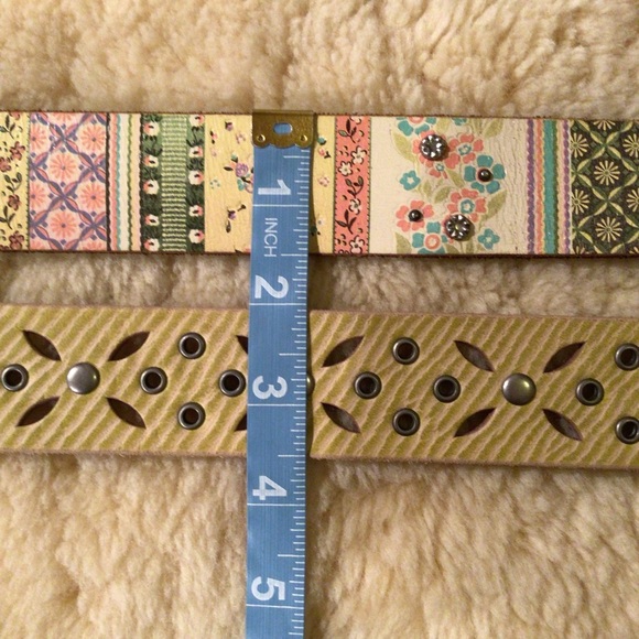 Fossil set of 2 studded leather belts - Picture 12 of 12